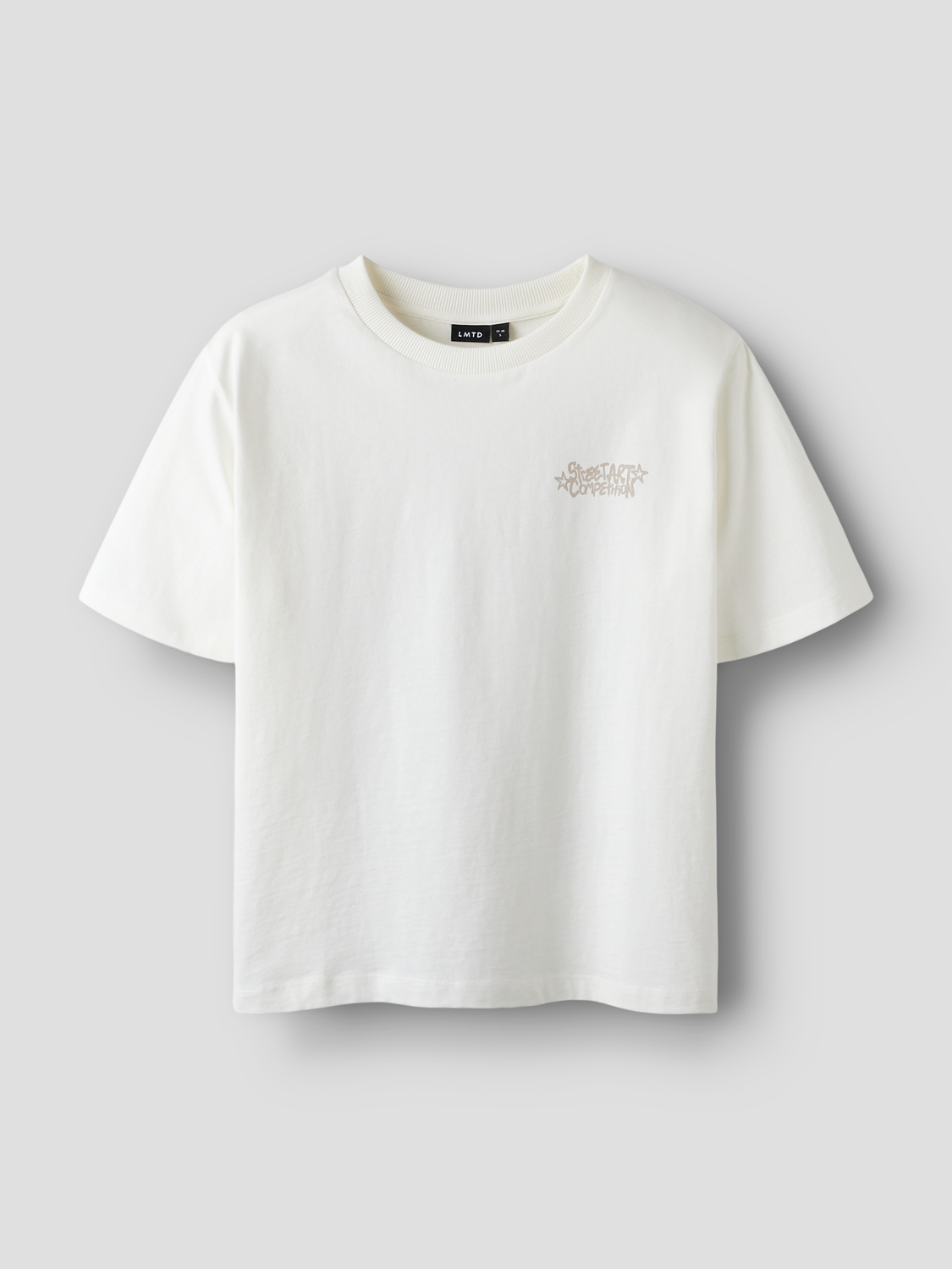 model_shot-front
